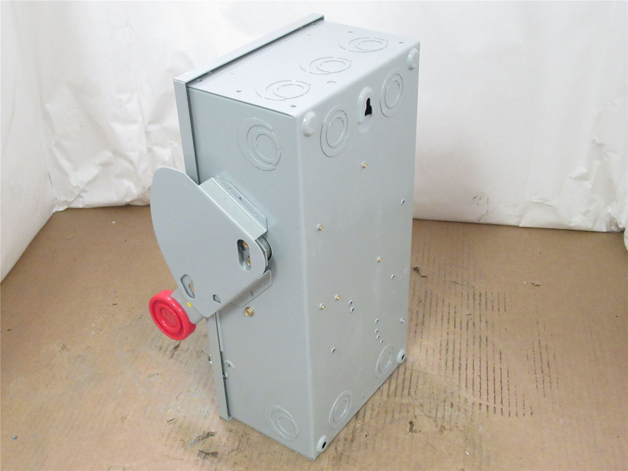 Eaton DH361UGK; Safety Switch; 30A; 3P; 600VAC; 250VDC; 3PST