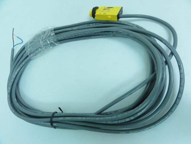 Banner SMA31EL W/30; Photo Sensor; 24-240VAC; 30M Range