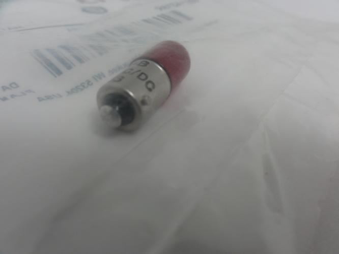 Allen-Bradley 800T-N319R; Red LED Lamp; 24VAC/DC; 20 mA
