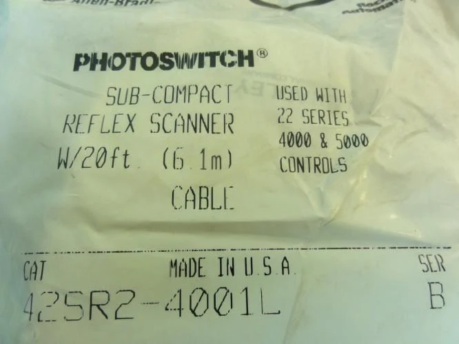 Allen-Bradley 42SR2-4001L; Sub-Compact Reflex Scanner