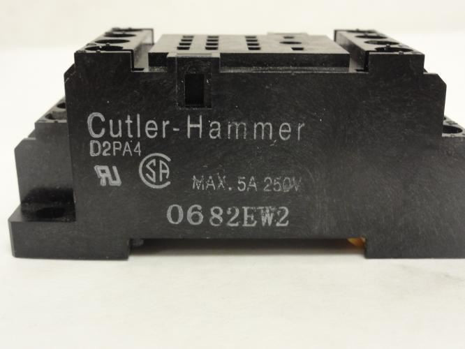 Cutler-Hammer D2PA4; Relay Socket; 5A@250V; 14-Pin