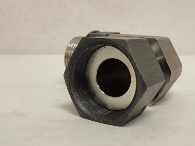SSP 16AOEL6-SS; Adaptor Elbow 90Deg SS-316 1 ORFS x 1 BOSS
