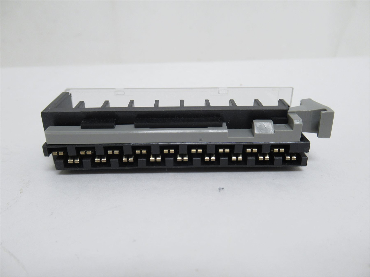 Omron CJ1W-MAD42; PLC Expansion Module 5VDC