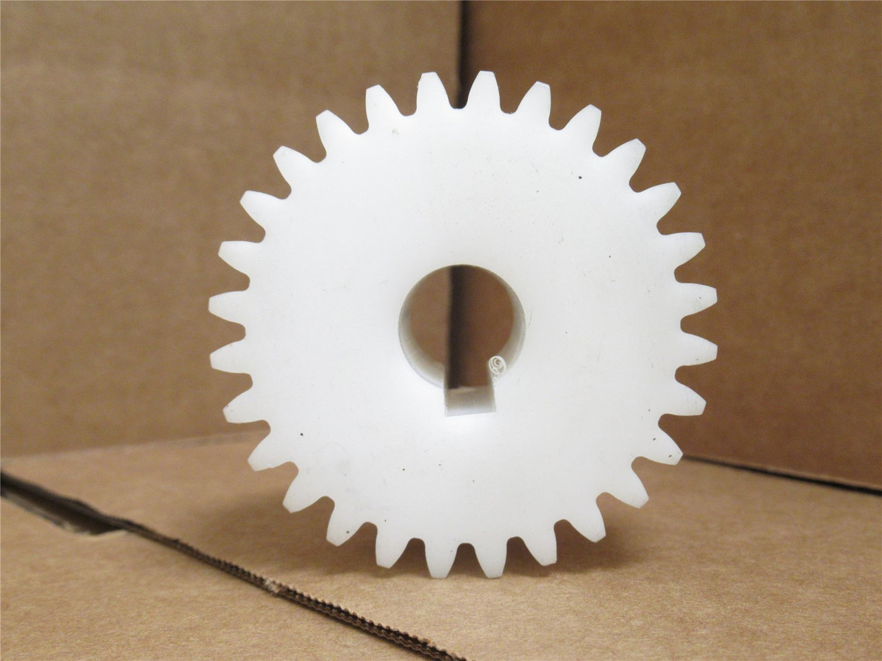 Ross Industries 8811800004; Acetal Gear 28 Tooth 15mmID 56mmPD