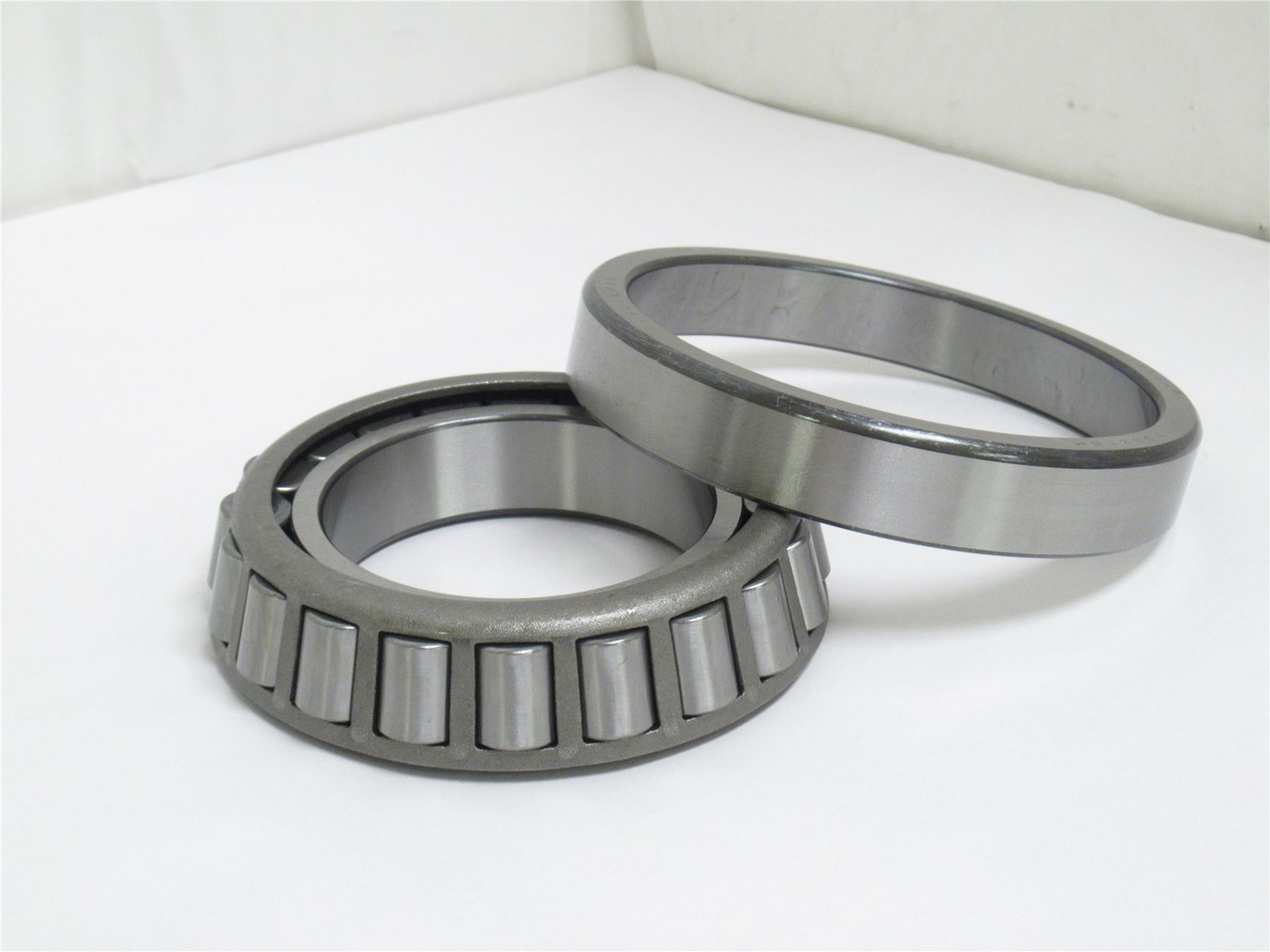 Timken 30218M-90KM1; Tapered Roller Bearing; W/Cup; 90mmID
