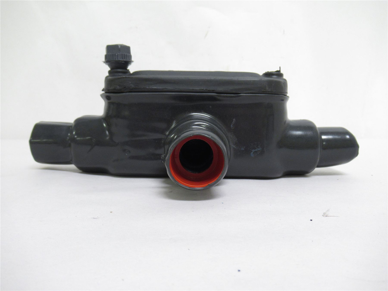 Thomas&Betts TB18; Conduit Body W/Cover 1/2NPT; No Screw