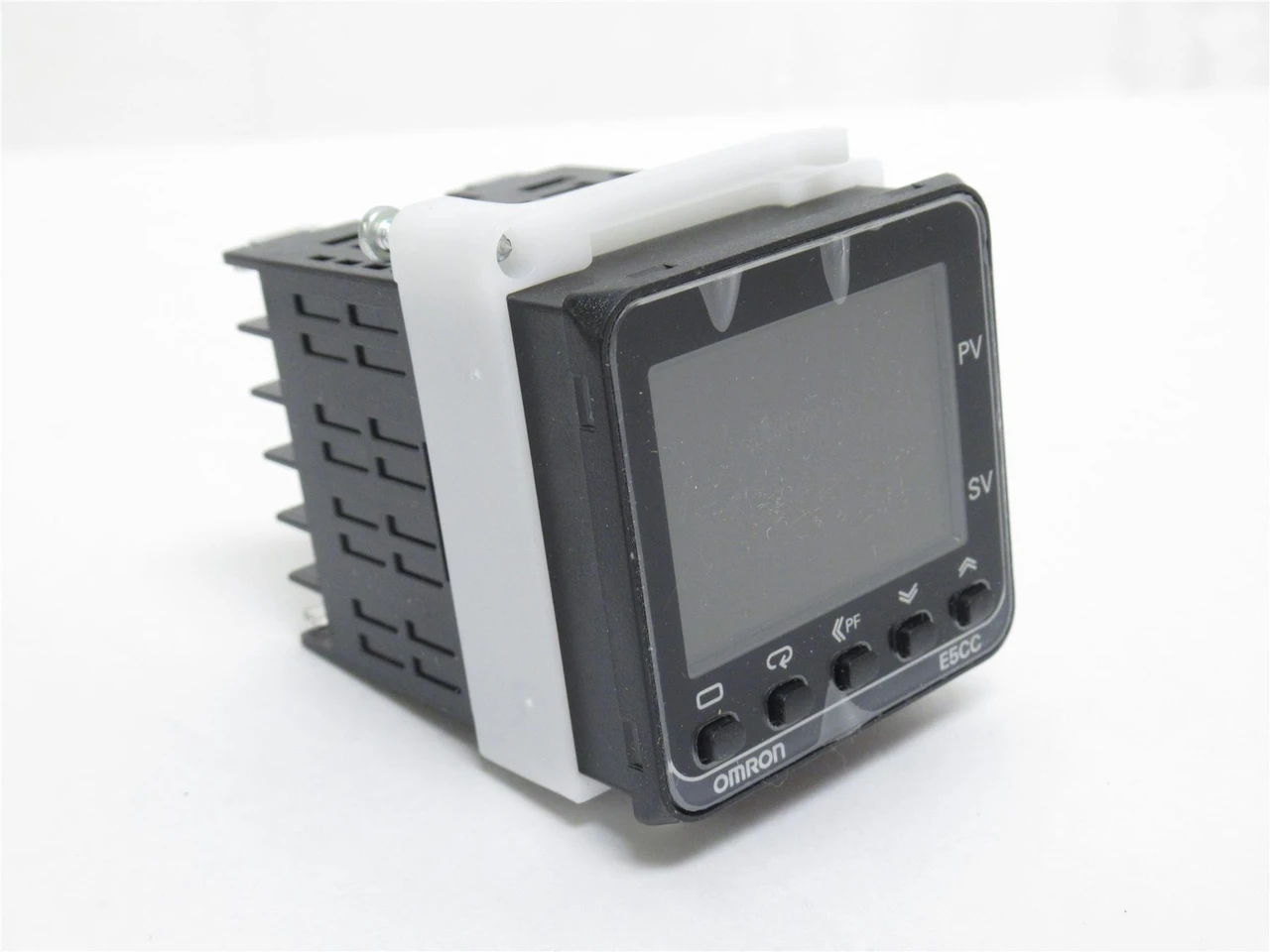 Omron E5CC-QX3A5M-000; Temperature Controller; 100-240VAC