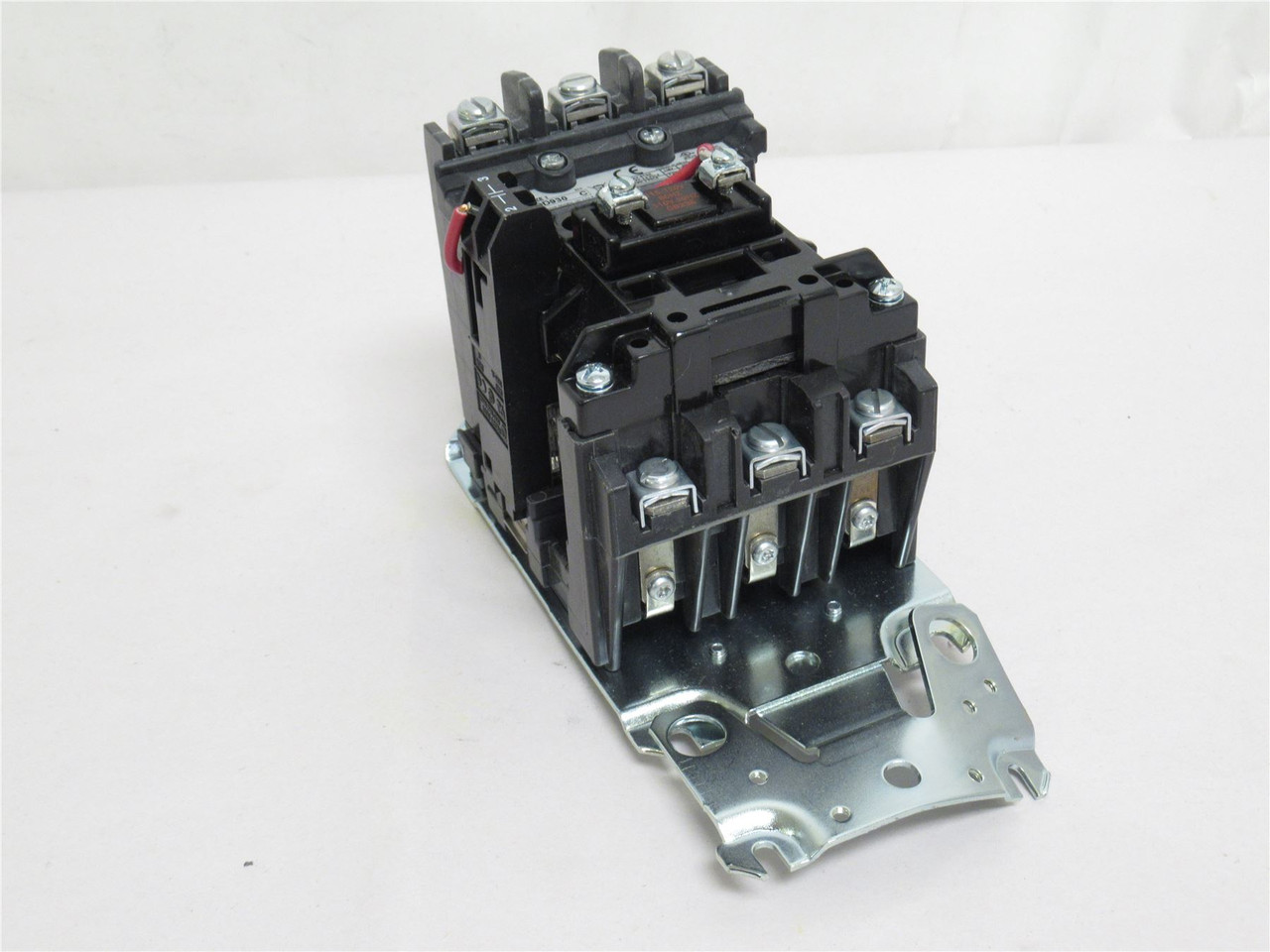 Allen-Bradley 500F-BOD930; Starter 10HP 575VAC; MISSING RELAY