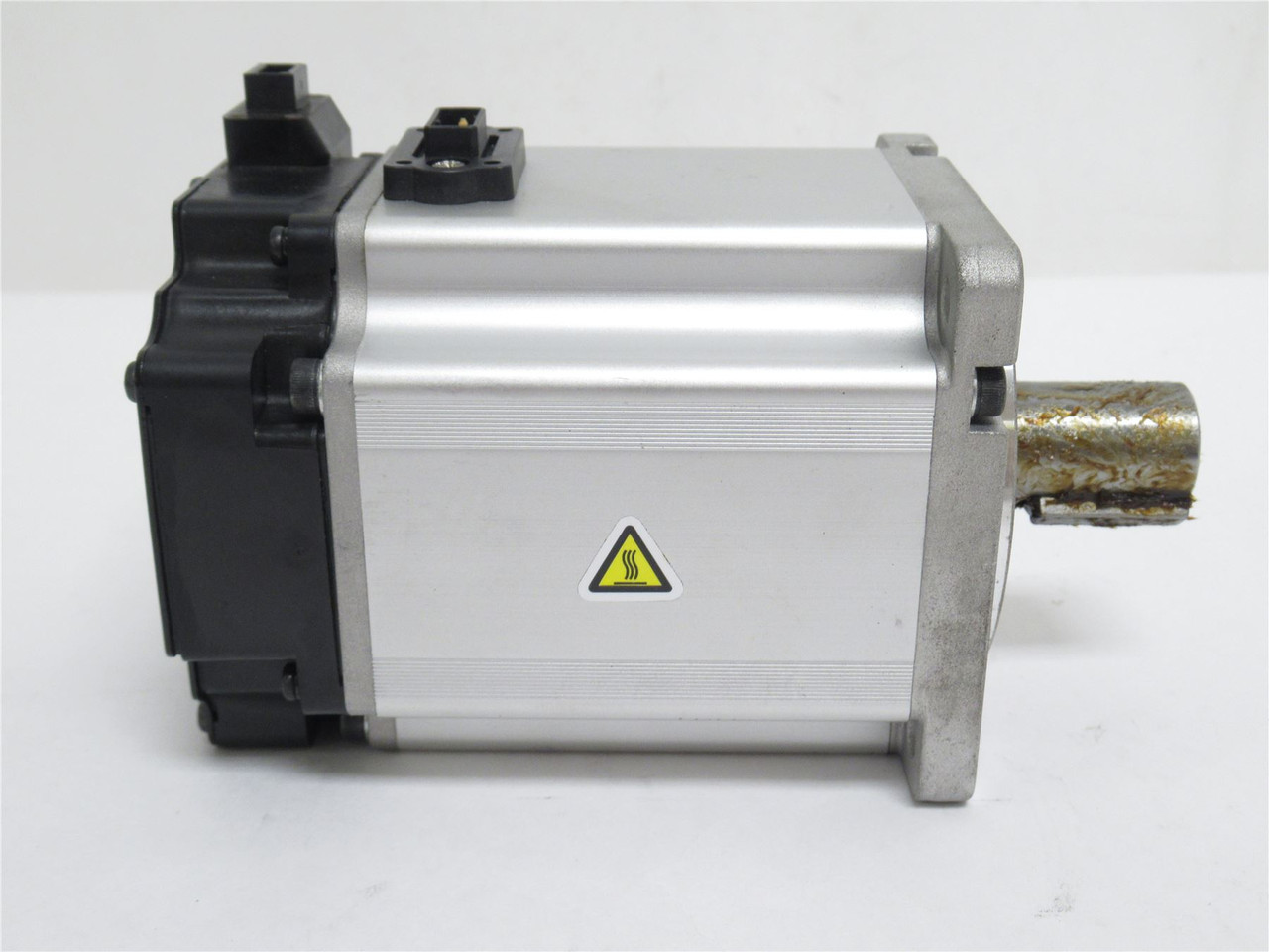 Omron R88M-K75030H-S2; Servo Motor; 0.75kW; 120VAC; 3000RPM