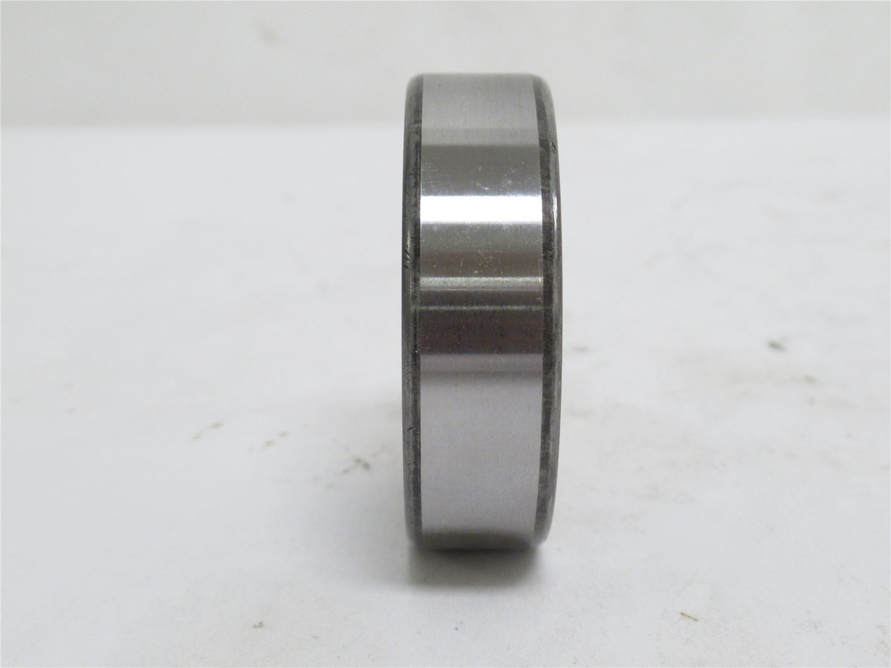 SKF 6205-2RSJEM; Ball Bearing; 25mmID x 52mmOD x 15mm Wide