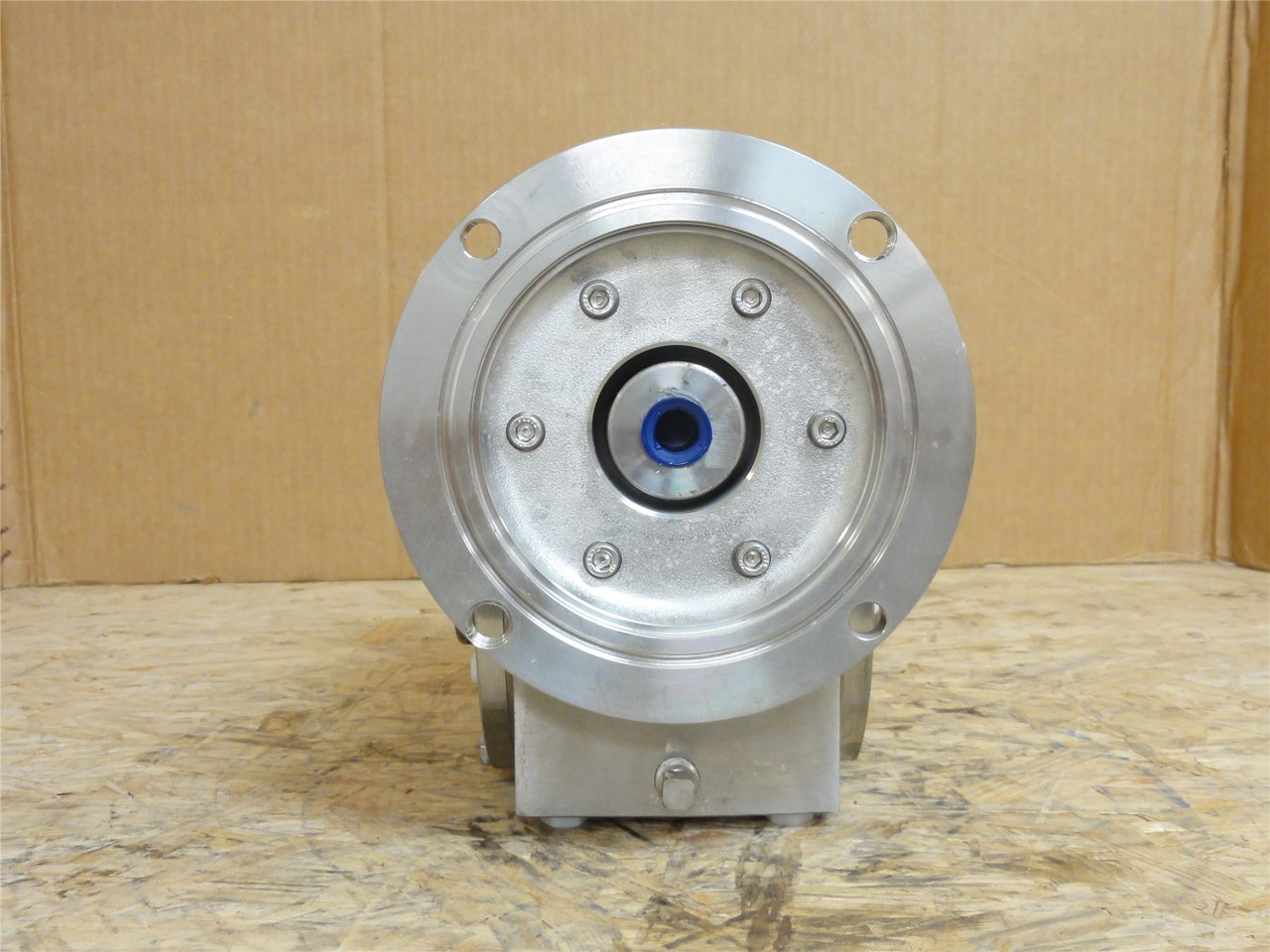 Grove Gear SS-HMQ-824-5-H1-56-20; Gearbox S243043320 5:1 Ratio