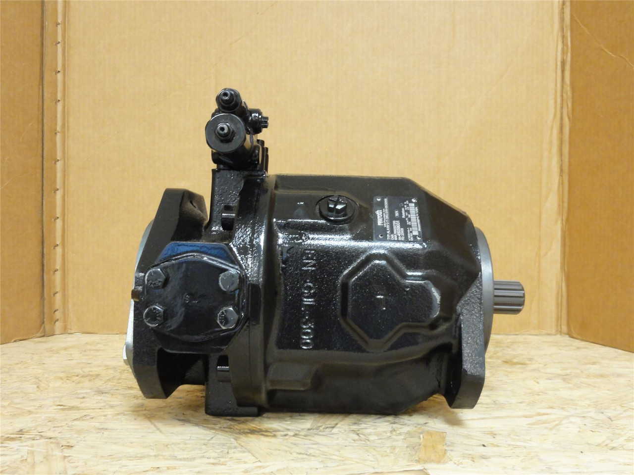 Rexroth A10VO71DRG/31R-VSC92K68; Piston Pump R902507393