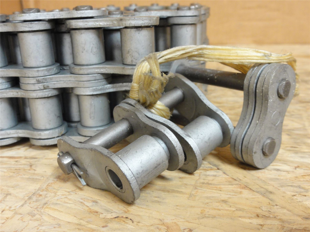 Modernpack GMBH 406031620071; Roller Chain #80; 10' Long