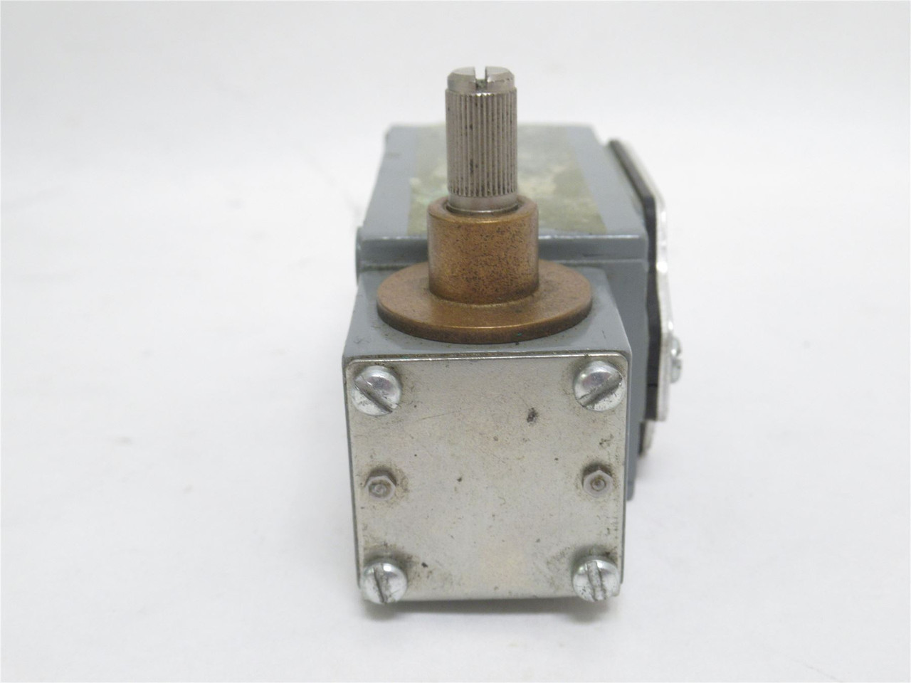 Allen-Bradley 802T-D; Limit Switch; 10A; 600VAC