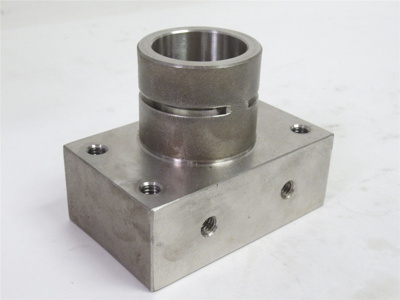 Doboy 9012139975; Front Bearing Block
