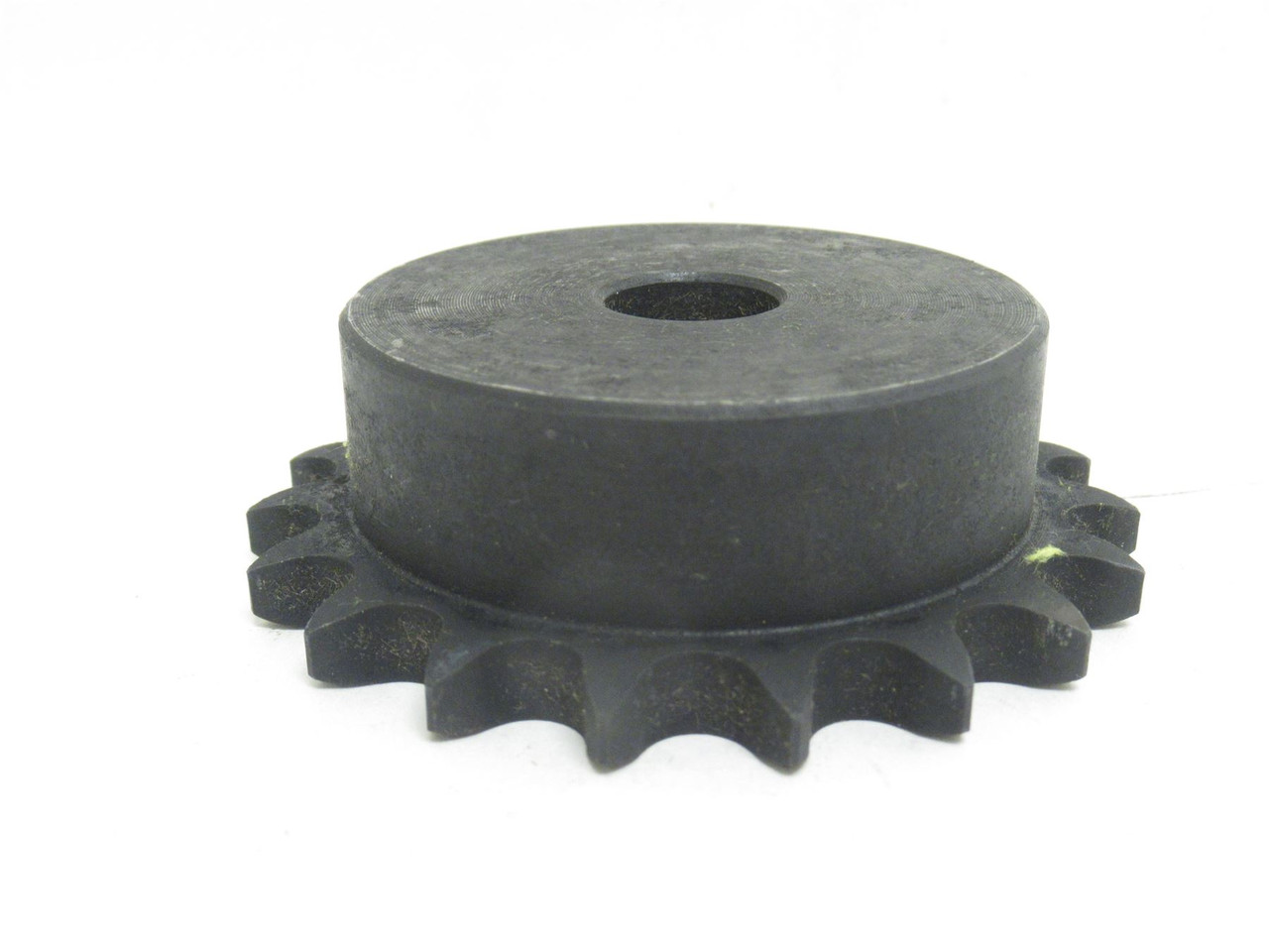 Tsubaki H40B19; Sprocket #40; 19 Teeth; No Key Way; 5/8"ID