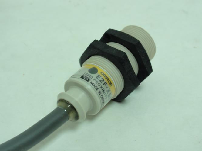 Omron E2F-X5E1; Proximity Sensor; Inductive; 10-30VDC; 2m Cable