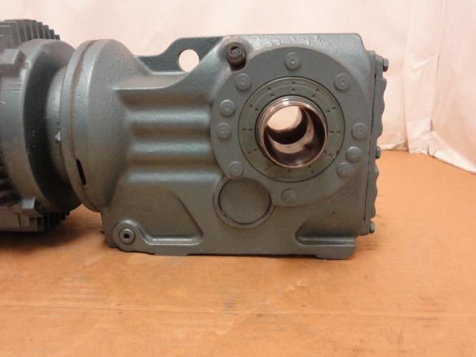 SEW KT47TDT90S4-KS-29:32; Gearmotor; 29.32:1 Ratio; 230/460V