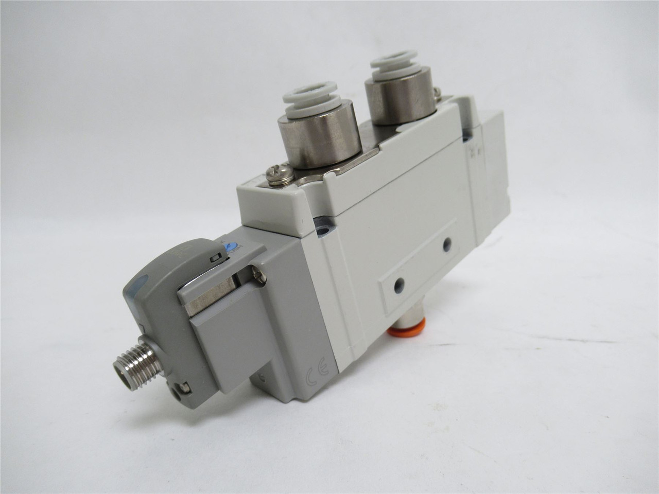 SMC SY9120-5WW0UD-C8F-Q; Air Solenoid Valve; 0.15-0.7MPa
