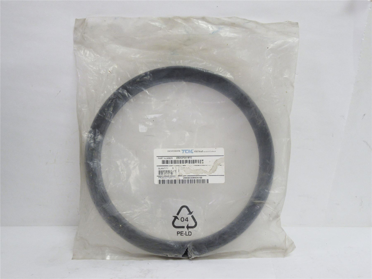 Dichtomatik 230X270X18TC; Oil Seal 230 ID x 270 OD x 18mm Wide