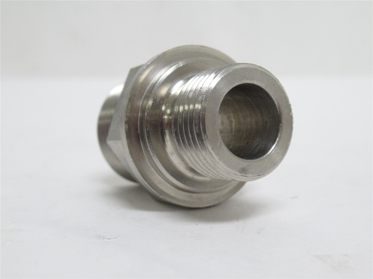 Scan American 931920; Flanged Connector; SS; 0.7 x 0.86"OD
