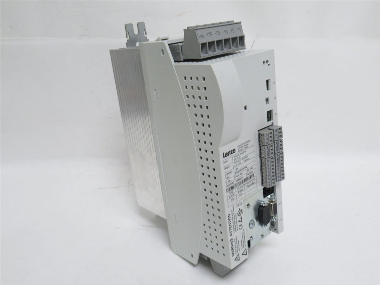 Lenze ECSEA004C4B; Servo Axis Module; Overload: 4A
