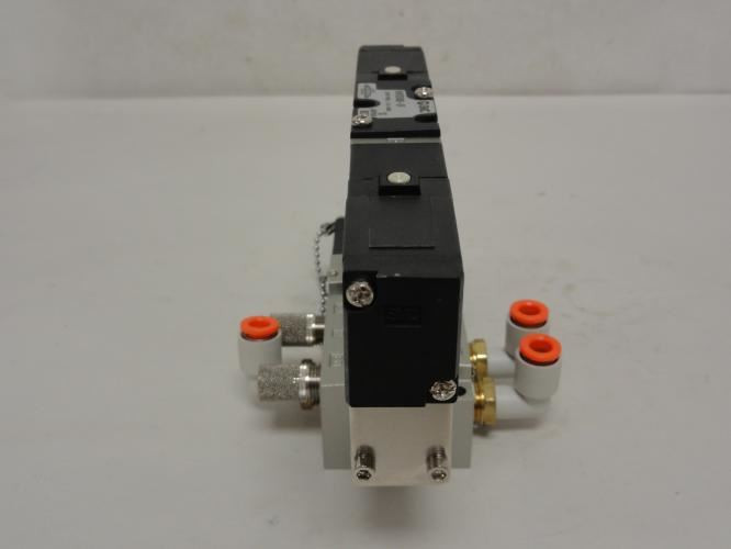 SMC NVFS2400-5F; Pneumatic Valve Assy; 0.15~1.0Mpa; 21-26VDC
