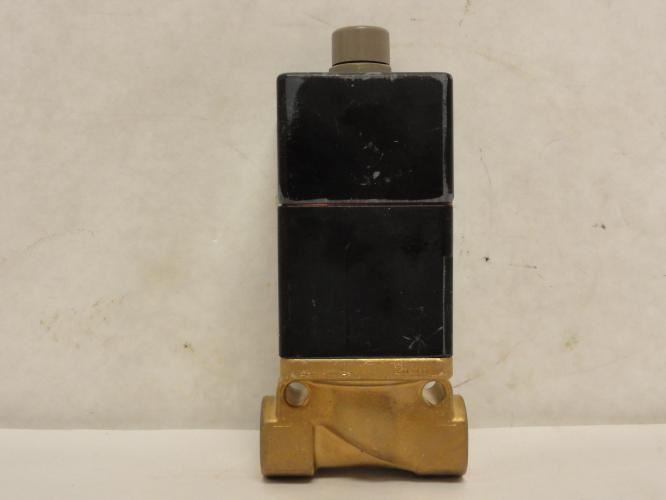 Burkert 132923; Pneumatic Solenoid Valve 3/8 NPT; 3~8BAR