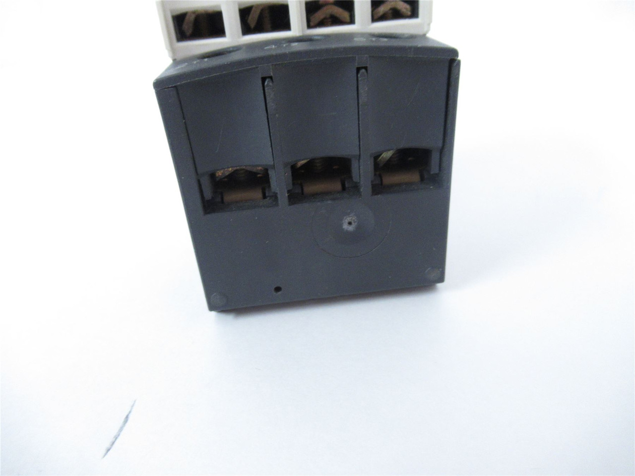 Schneider LRD16; Thermal Overload Relay  9-13AMP 690VAC 3-P