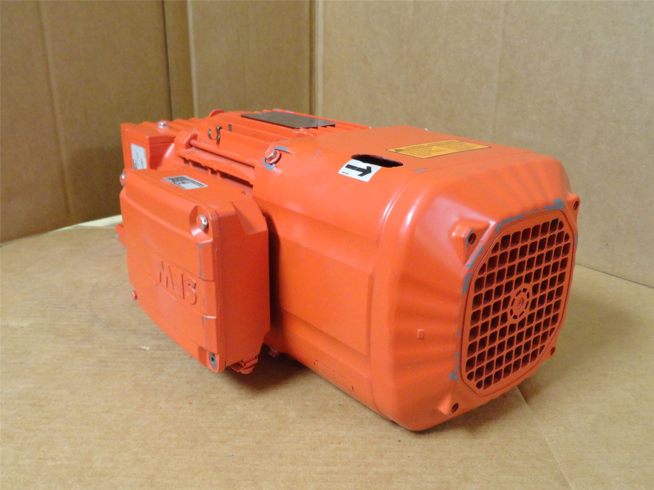 SEW R27DRN90S4/BE2HR; AC Motor-Gearbox; 18:1 Ratio; 1-1/2HP