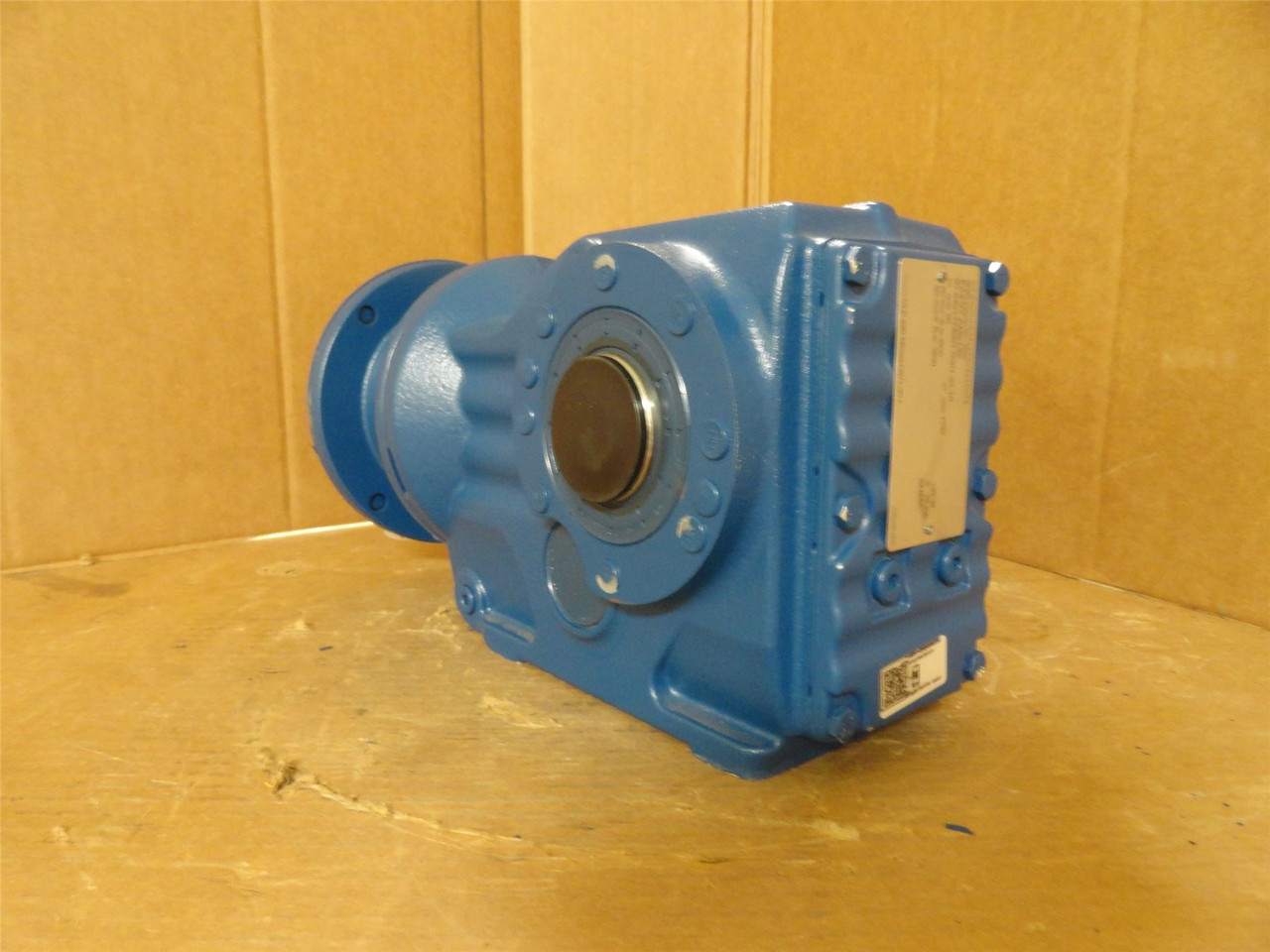SEW KA47/TAMS145-29:1; Inline Gearbox; 29.32:1 Ratio; 60RPM