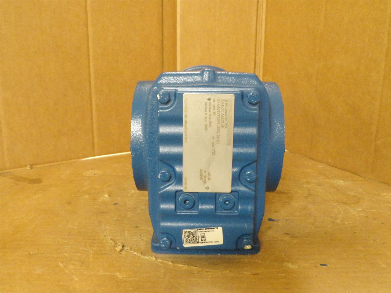 SEW KA47/TAMS145-29:1; Inline Gearbox; 29.32:1 Ratio; 60RPM