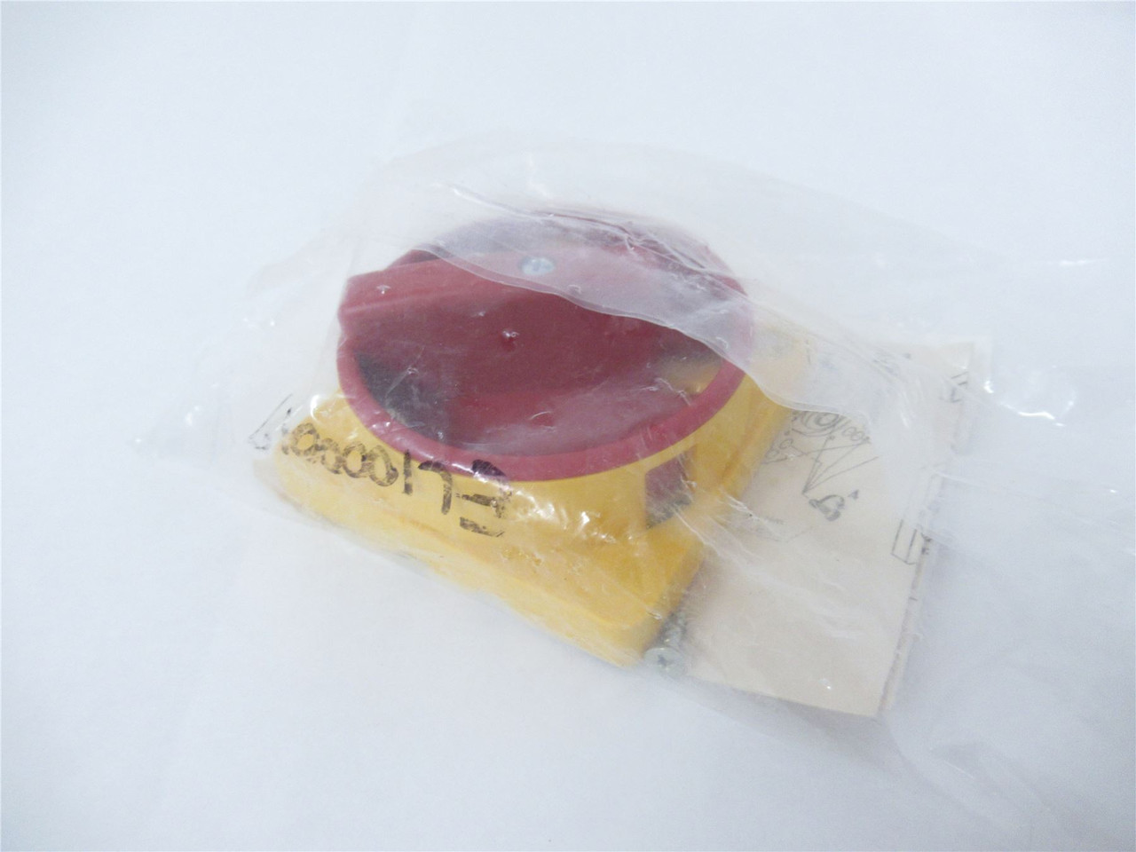Allen-Bradley 194L-HE6N-175; Control Load Switch 67mm x 67mm