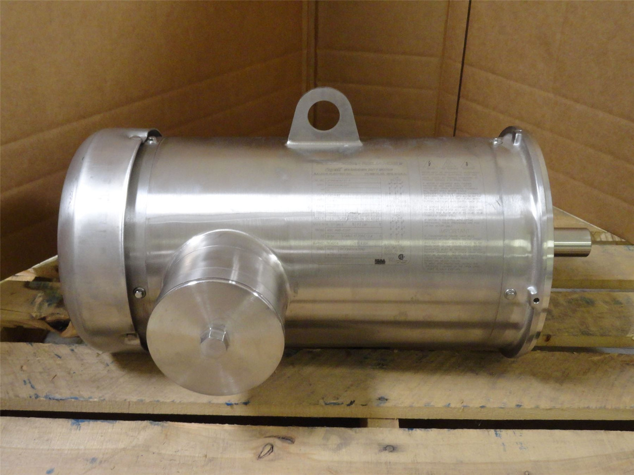 Baldor VFSWDM3615T-E; AC Motor SS 5HP 230/460V 1750RPM 3Ph