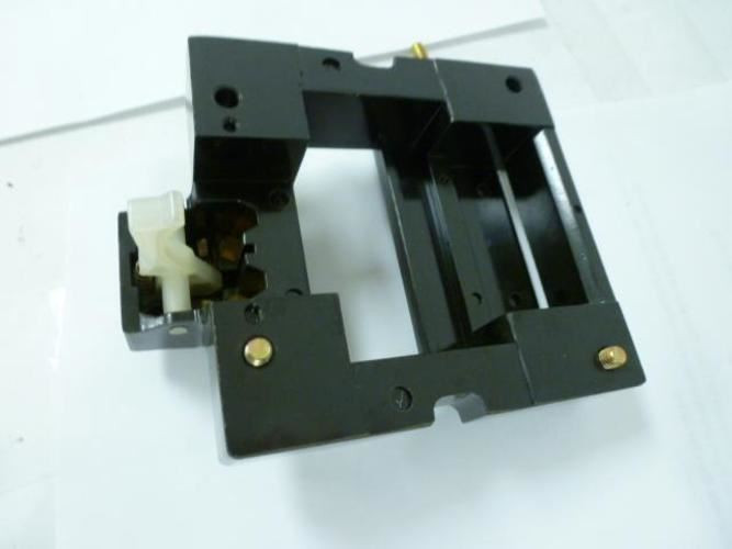 Allen-Bradley MDL-Unkn84882; Coil Cover Assembly; unknown model
