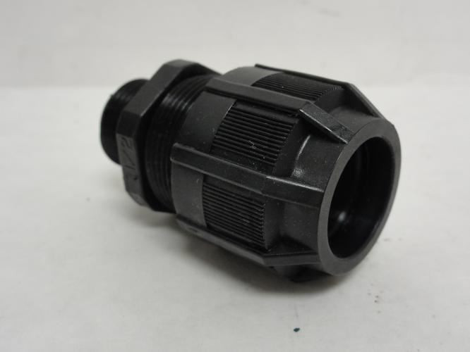 Thomas Betts 2922NM; Nylon Rubber Connector Size: 1/2" to 3/4"