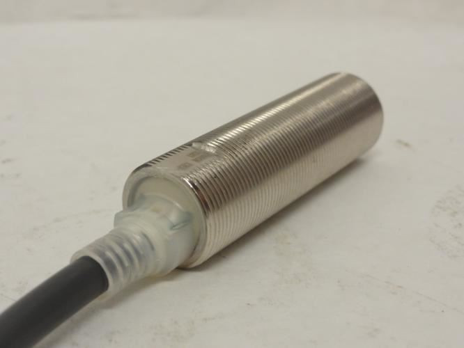 Omron E2E2-X5B1; Prox Sensor; 12-24VDC; 2m; NO HARDWARE