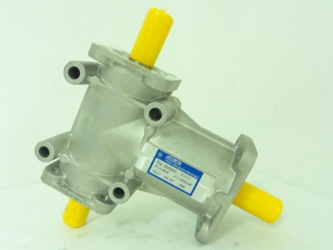 Atlanta 52.23.241; Right Angle Bevel Gearbox; 1:1; P=4;60kW