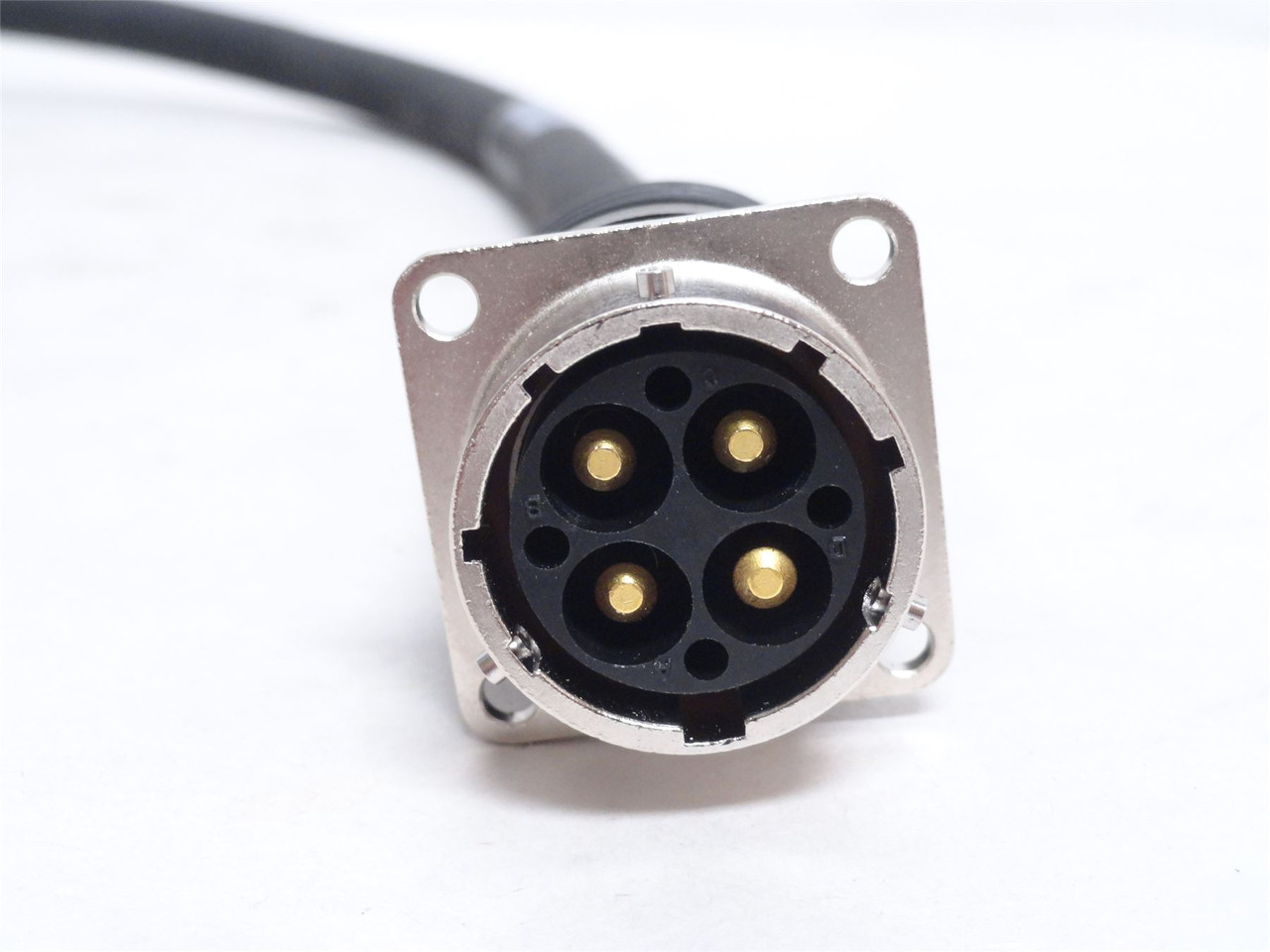 Allen-Bradley 2090-CPWM4E2-10TR; Power/Brake Drive Cable 0.5m