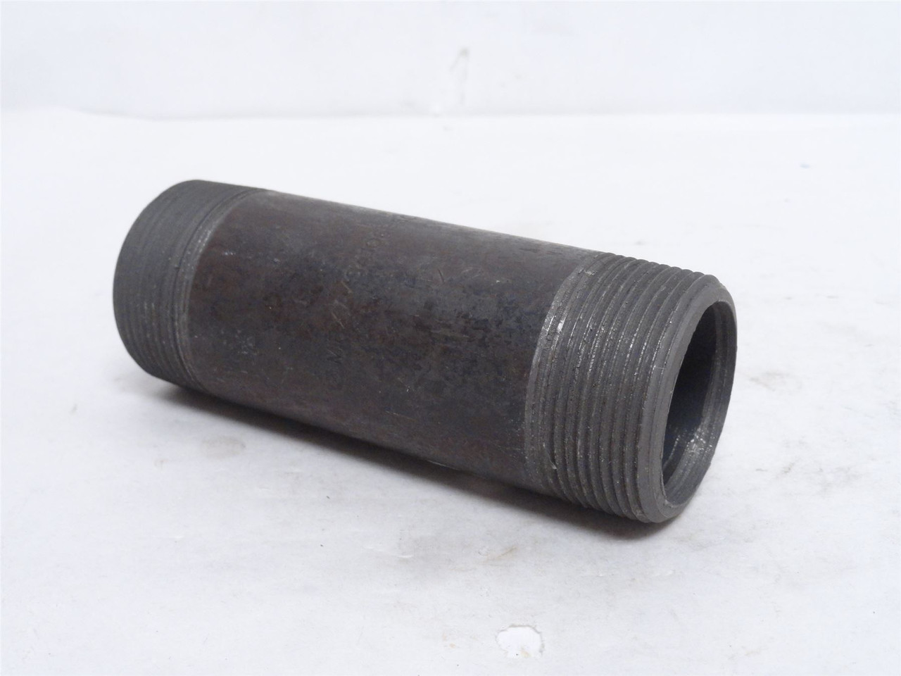 Industry-Std 1LMR9; Pipe Nipple; Sch 80; 1-1/2NPT; 5-1/2" Long