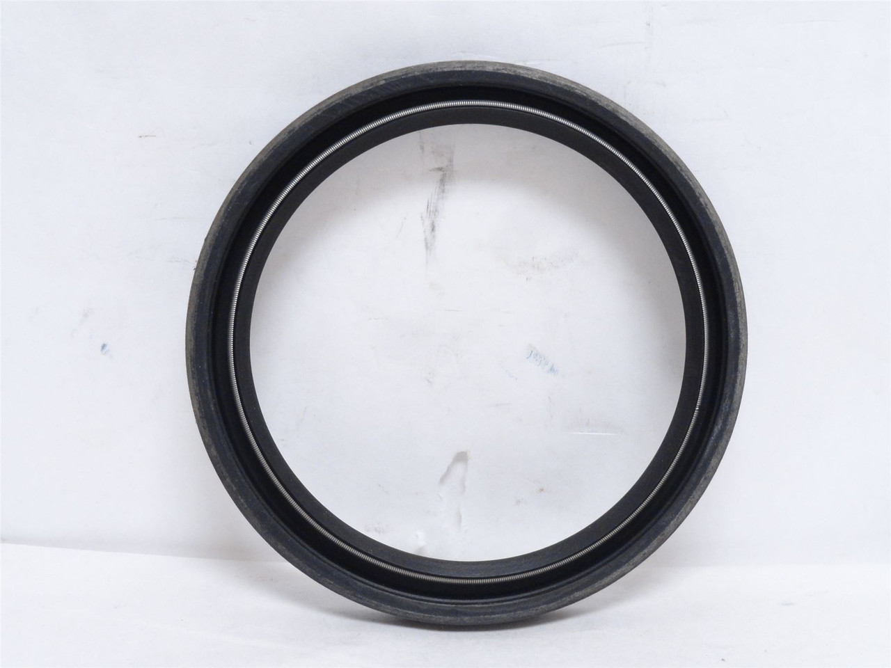Clipper 7040-H1L5; Oil Seal; 4-1/4"ID x 5-1/4"OD x 1/2" Wide