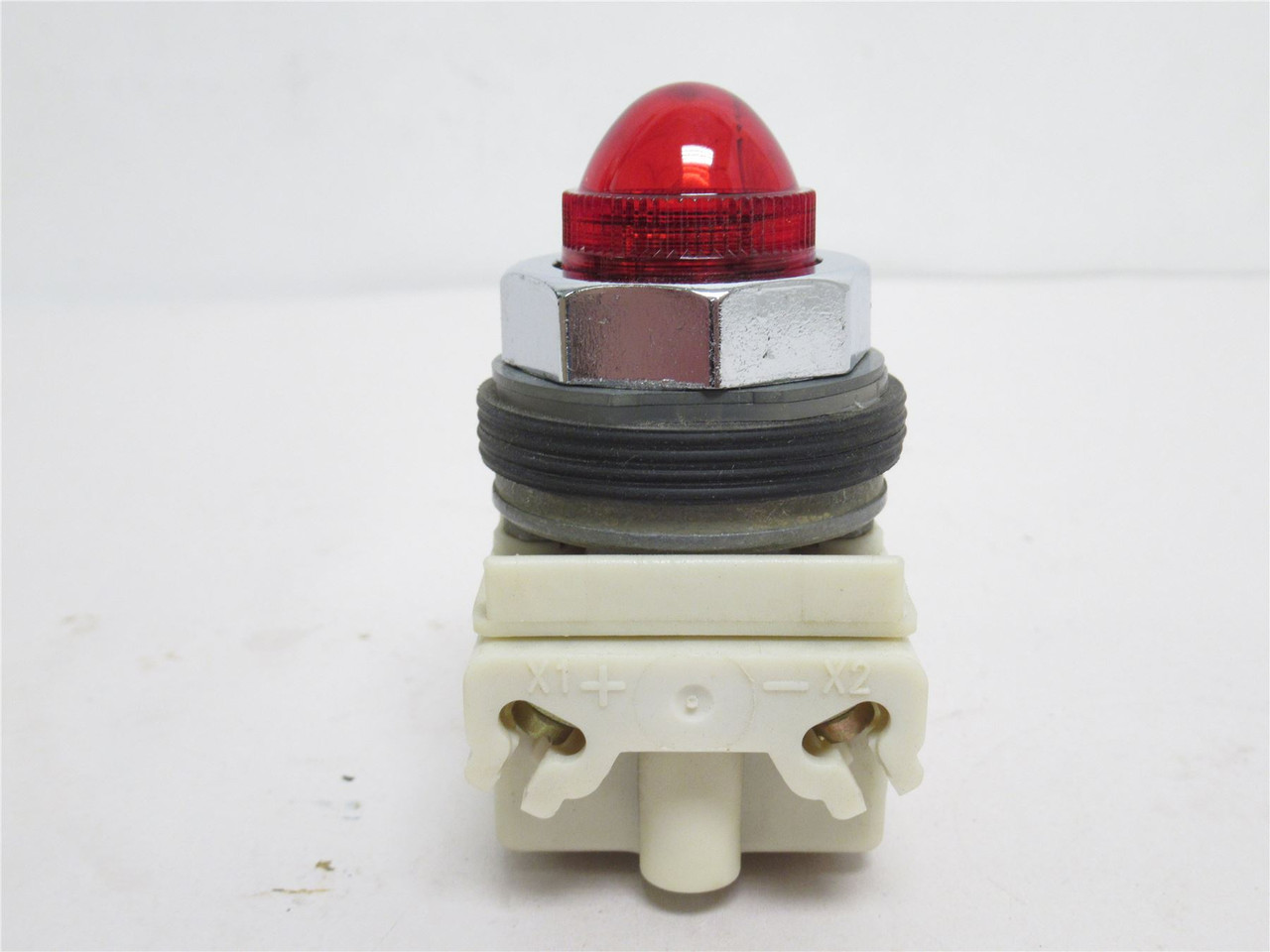 Square D 9001-KP1R9; Pilot Light Assy; Red; 120VAC; 30mm