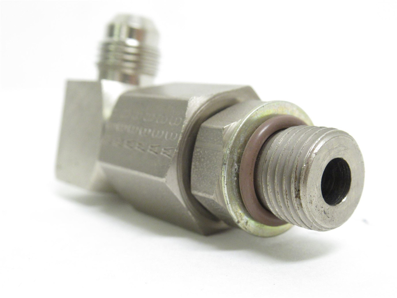 Nordson 274288; Inline Filter; 90Deg; 3/8 JIC x 3/8 BOSS