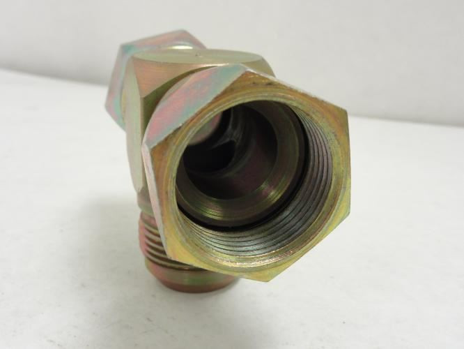 Brennan 6603-16-16-16; Swivel Tee 1 JIC x 1 JIC x 1 JIC