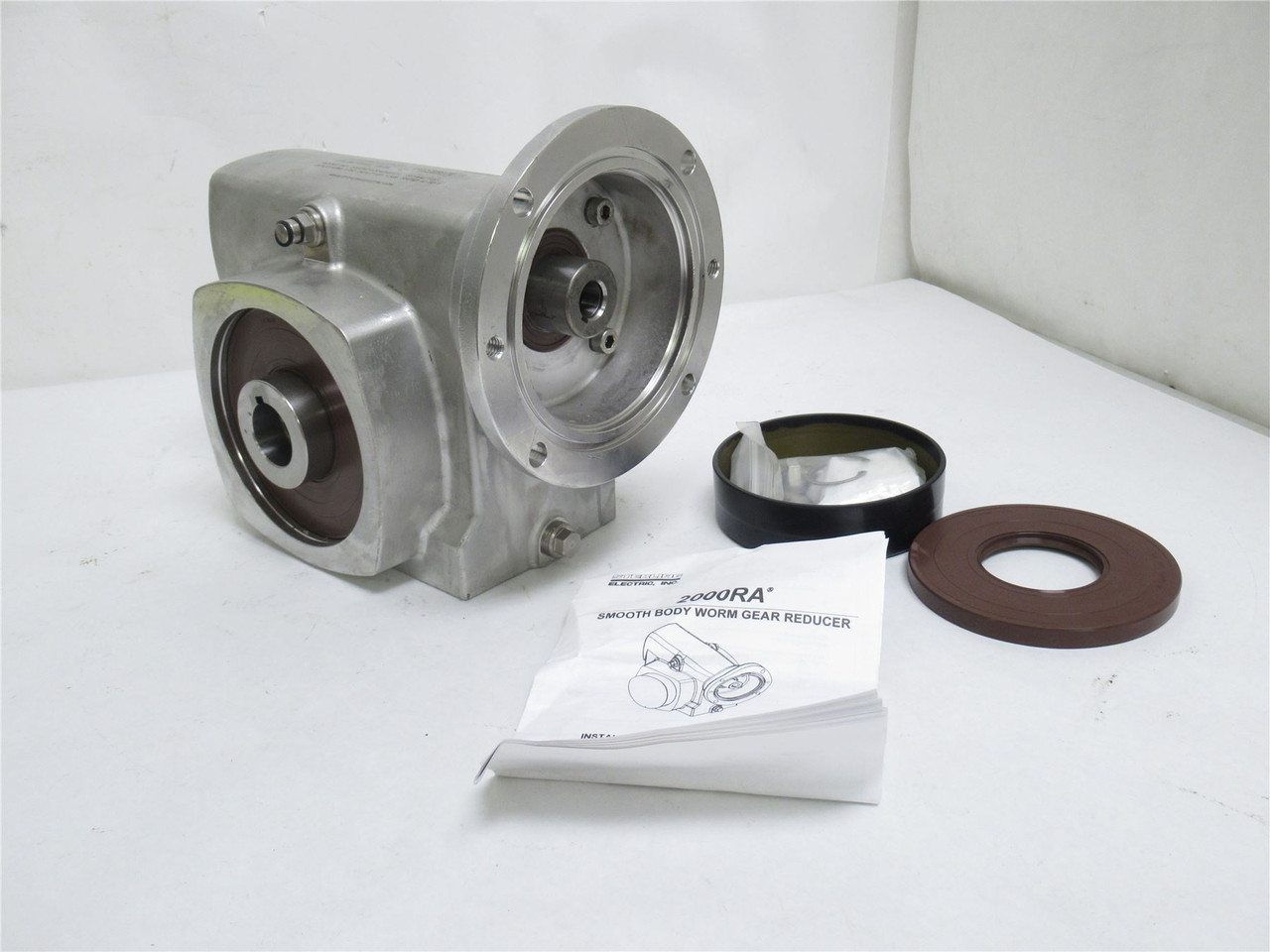 Sterling SS2262HQ04056121; Gear Reducer; SS; RA; 40:1 Ratio