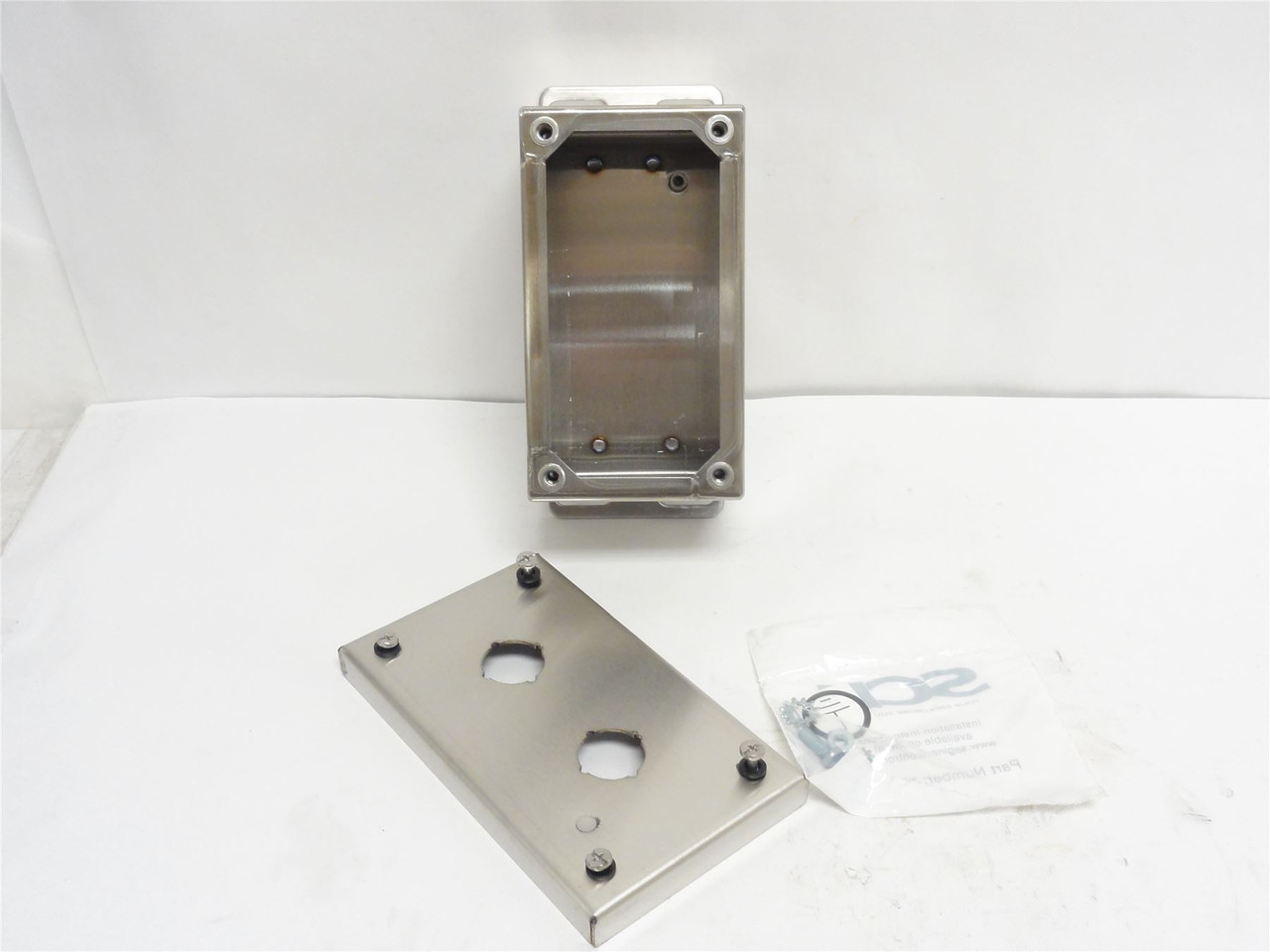 Saginaw  SCE-2PBSSI; Pushbutton Enclosure; SS; 6" x 4" x 3"