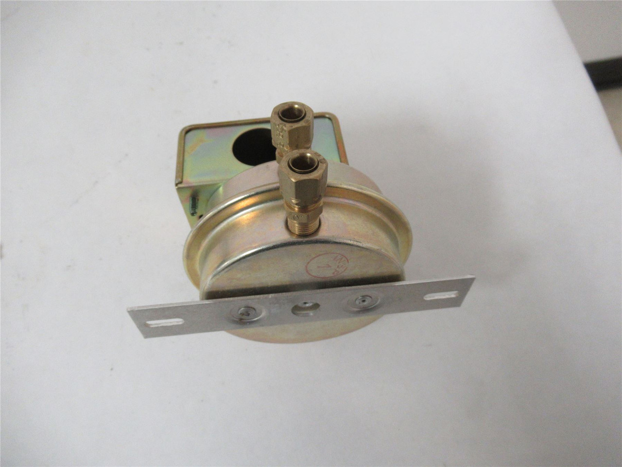 Antunes 8021206021;  Air Pressure Switch0.17"-12.0"WC