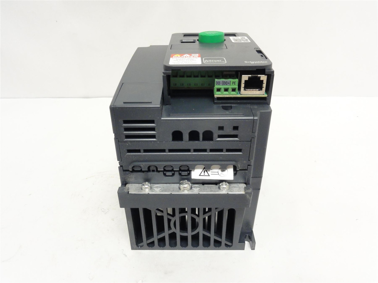 Schneider ATV320U11N4C; AC Drive 1.5HP 380-480VAC 3-Phase