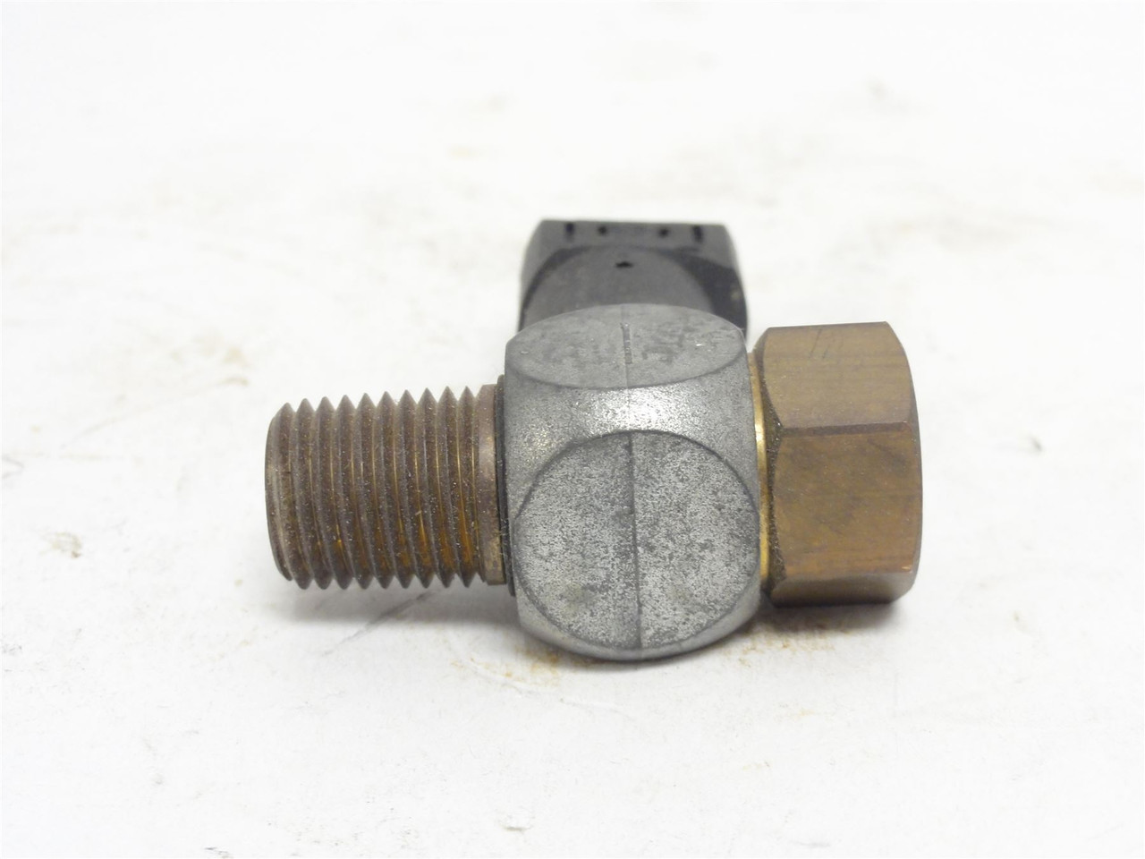 Tipper-Tie 215003; End Of Stroke Sensor; 1/4" To 1/4"
