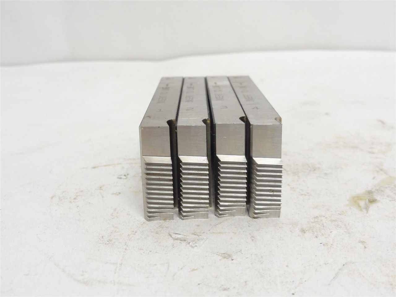Rigid 47760; Pipe Die Set; Size: 1/4" - 3/8"NPT